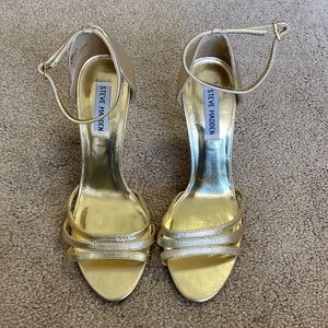 Gold Steve Madden heels